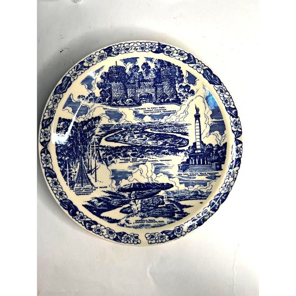 Vernon Kilns State Plate  10.5 Inches Blue Ceramic  Lively's Lookout Museum - Picture 1 of 16